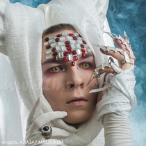 Карнавальные линзы Lensmam Deathly Yellow Фото 6